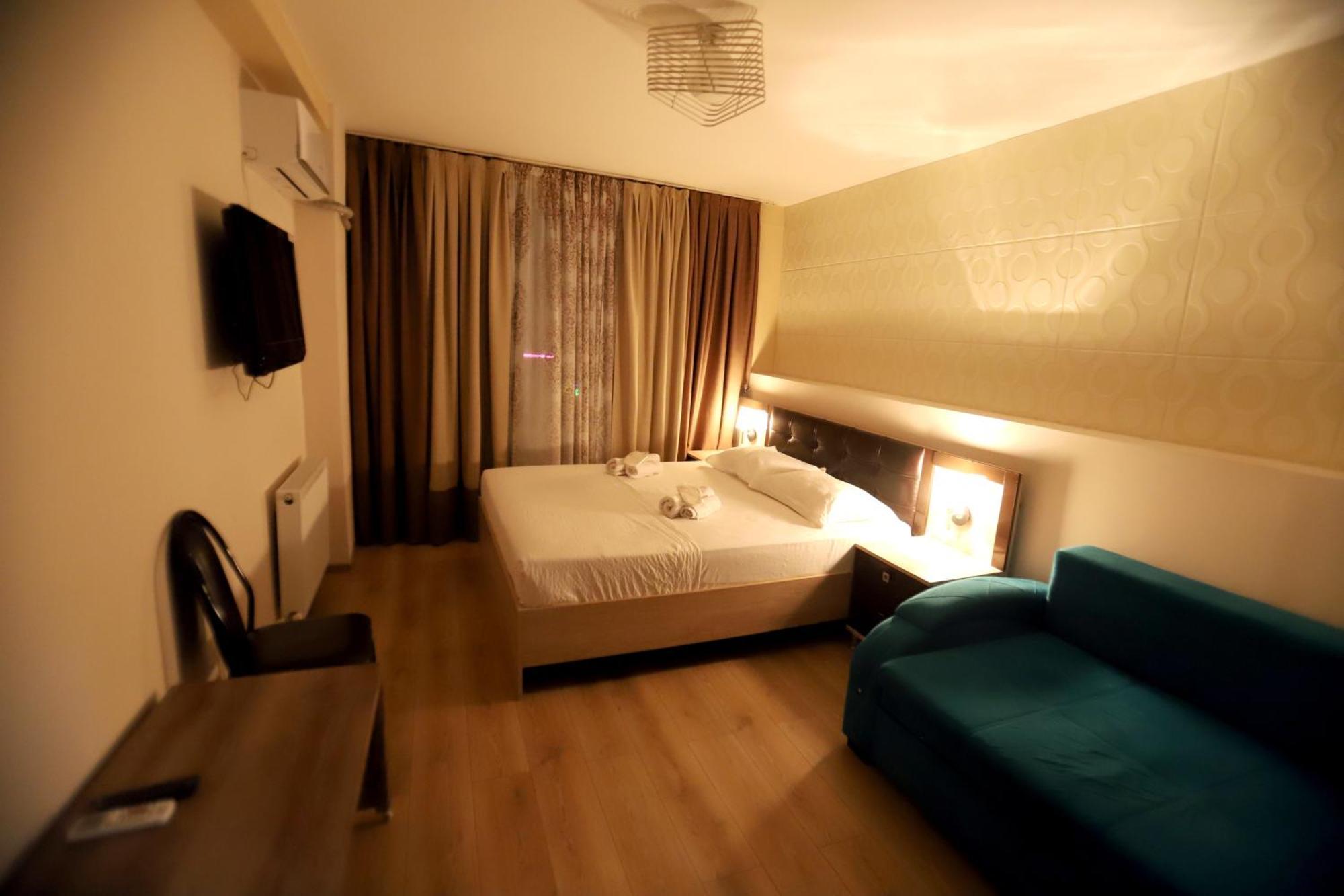 The K Tbilisi Hotel Екстериор снимка