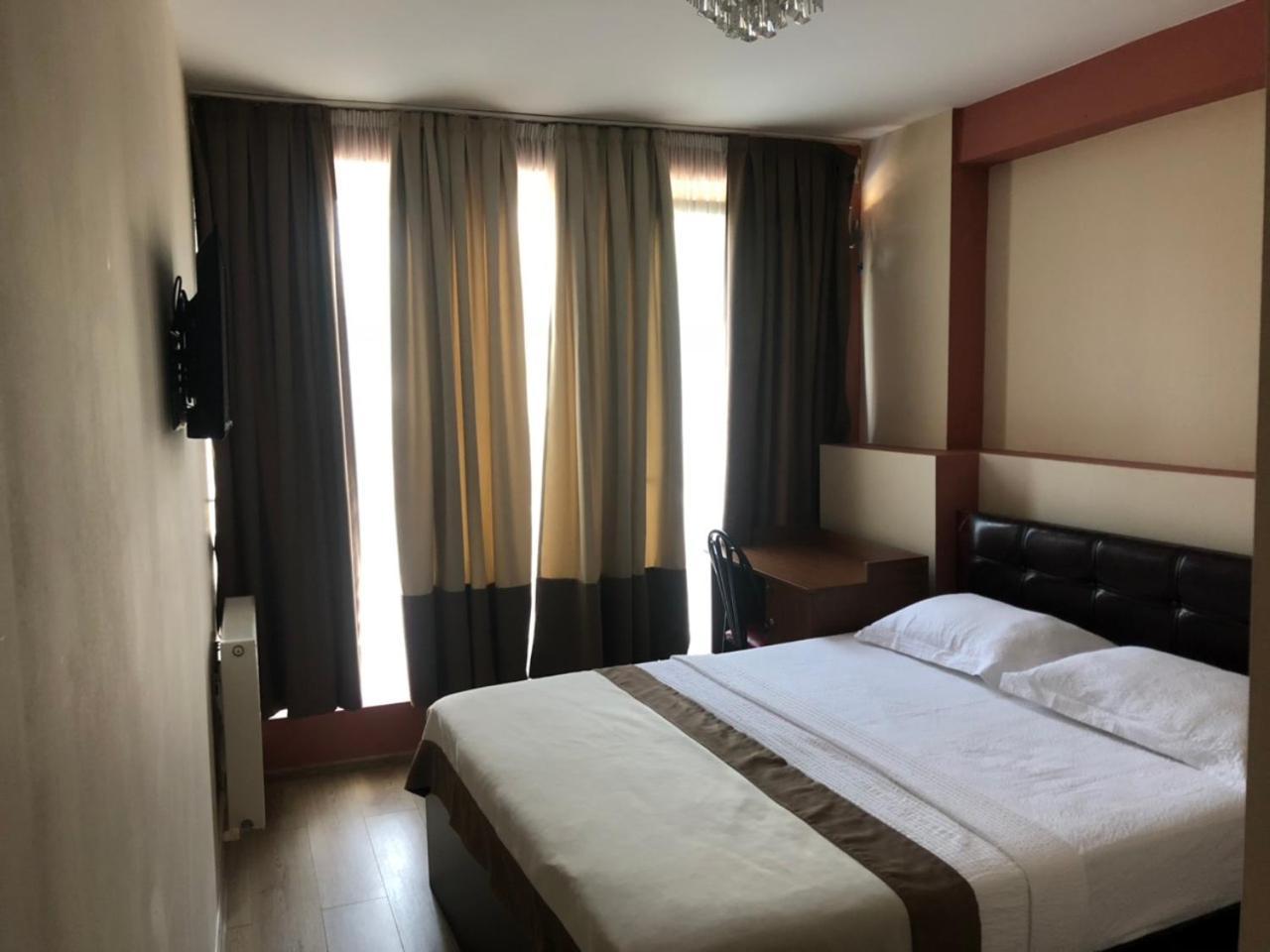 The K Tbilisi Hotel Екстериор снимка