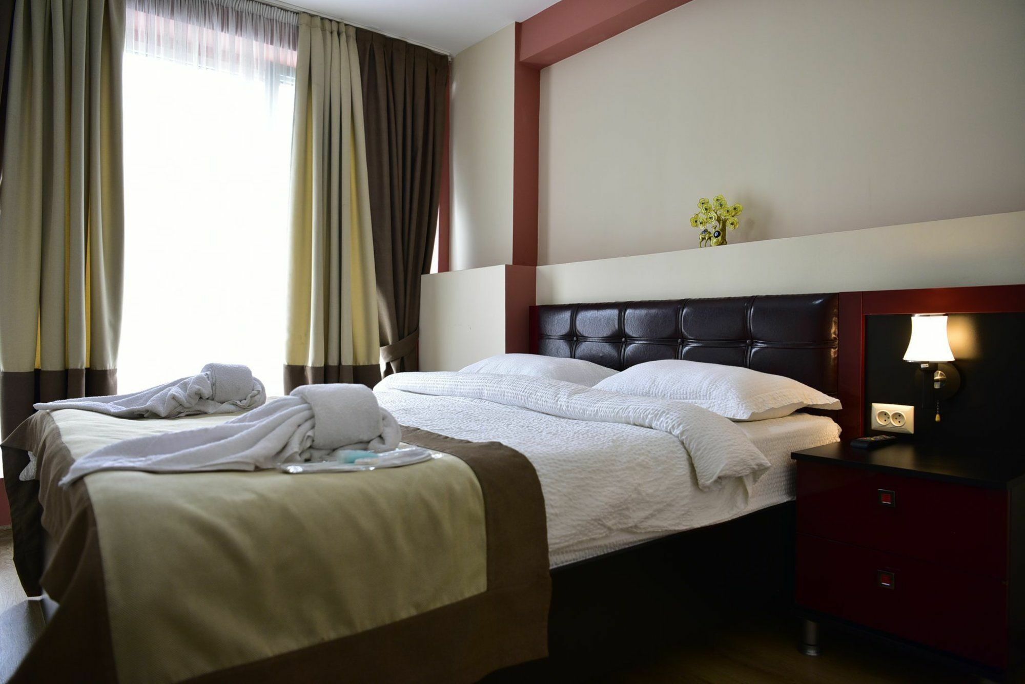 The K Tbilisi Hotel Екстериор снимка